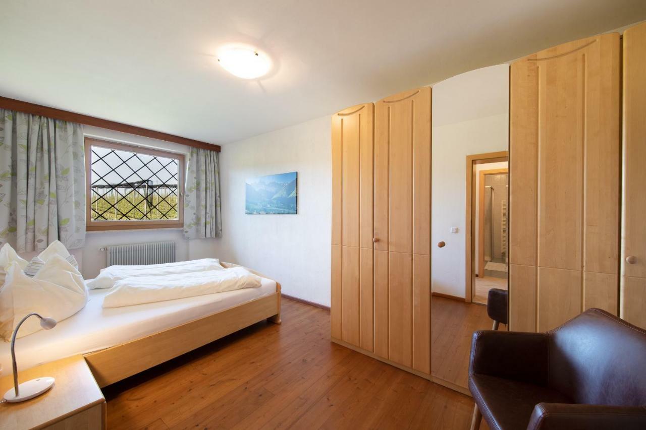 Appartements Weisshauserhof Appiano Sulla Strada Del Vino Exterior photo